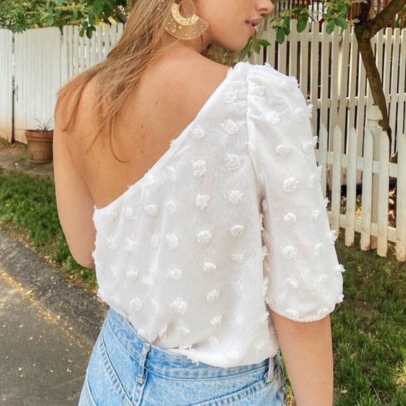 NWT Vestique “Monroe Top” in White, Size Small - Picture 3 of 4